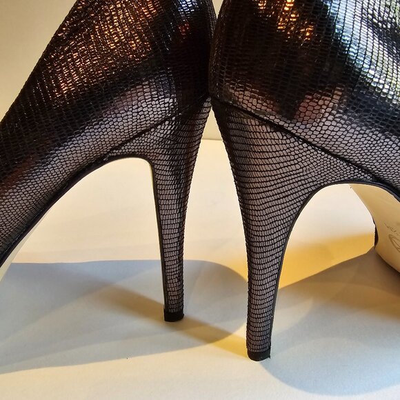 Michael Kors  black Pump - Picture 7 of 9